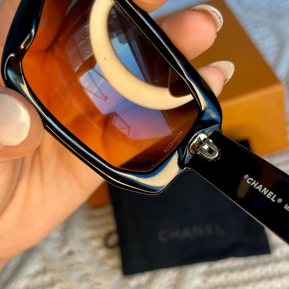 Chanel Y2K Sunglasses - Picture 11 of 12